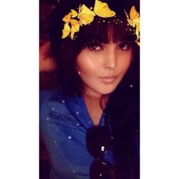 Meet your Posher, Lucero - Picture 1 of 1